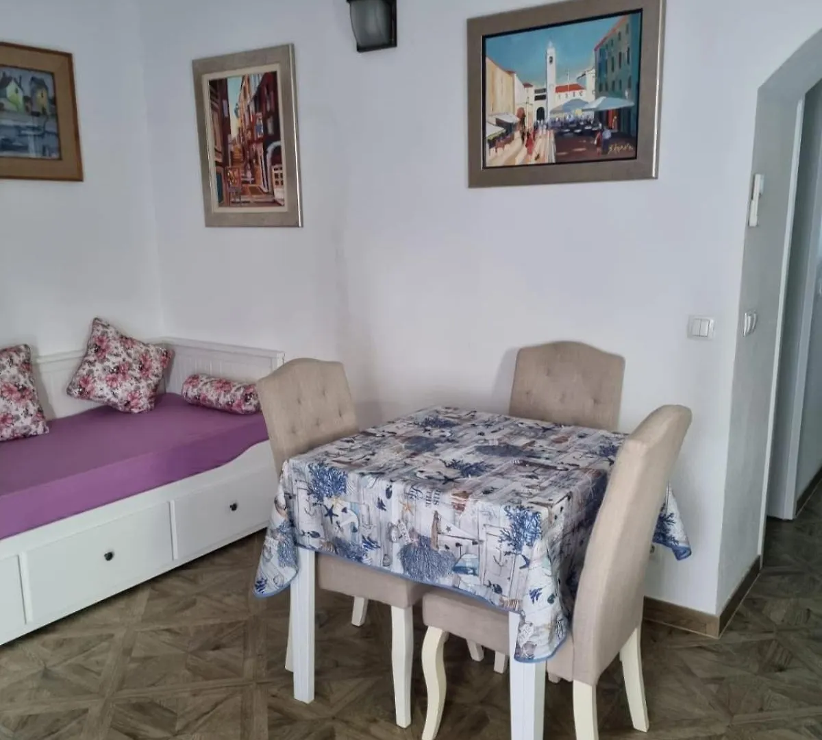 Apartment Summer Rental House 