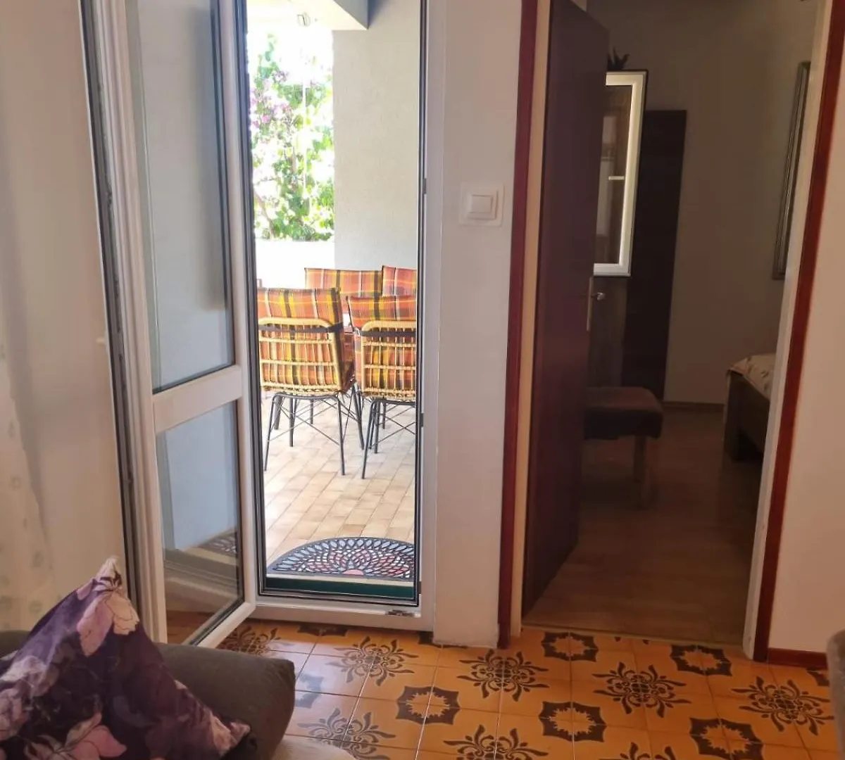 Apartment Summer Rental House 