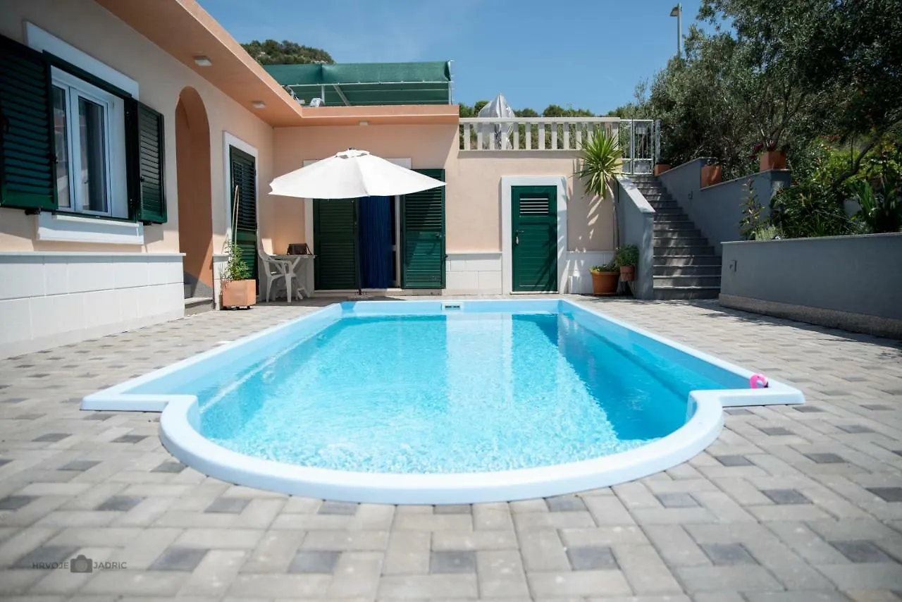 Summer Rental House 