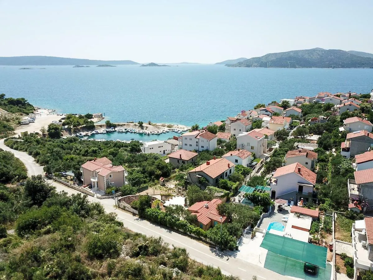 Summer Rental House 