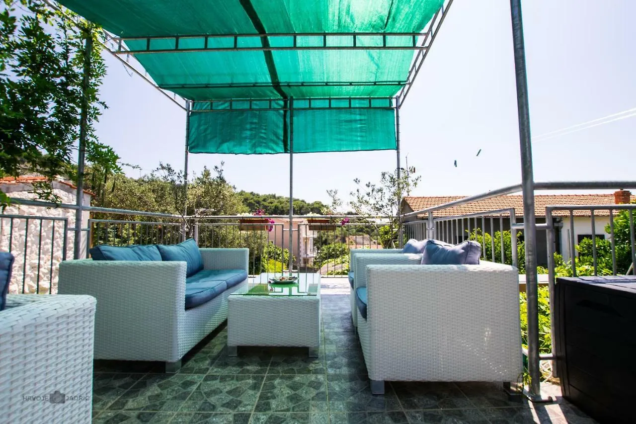 Apartment Summer Rental House 
